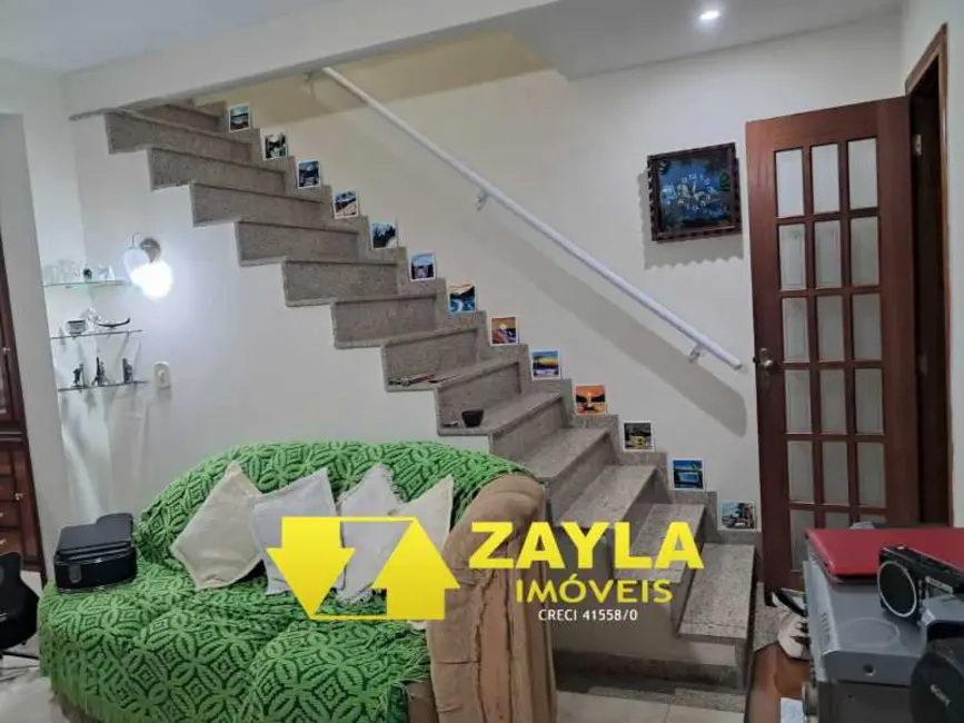 Foto 3 de Casa com 3 quartos à venda, 150m2 em Rio De Janeiro - RJ