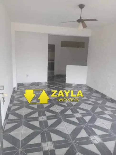 Casa com 3 quartos para alugar em Rio De Janeiro - RJ - imagem 2 Foto 2 de Casa com 3 quartos para alugar em Rio De Janeiro - RJ