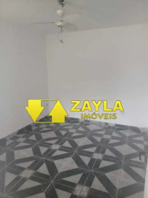 Casa com 3 quartos para alugar em Rio De Janeiro - RJ - imagem 5 Foto 5 de Casa com 3 quartos para alugar em Rio De Janeiro - RJ