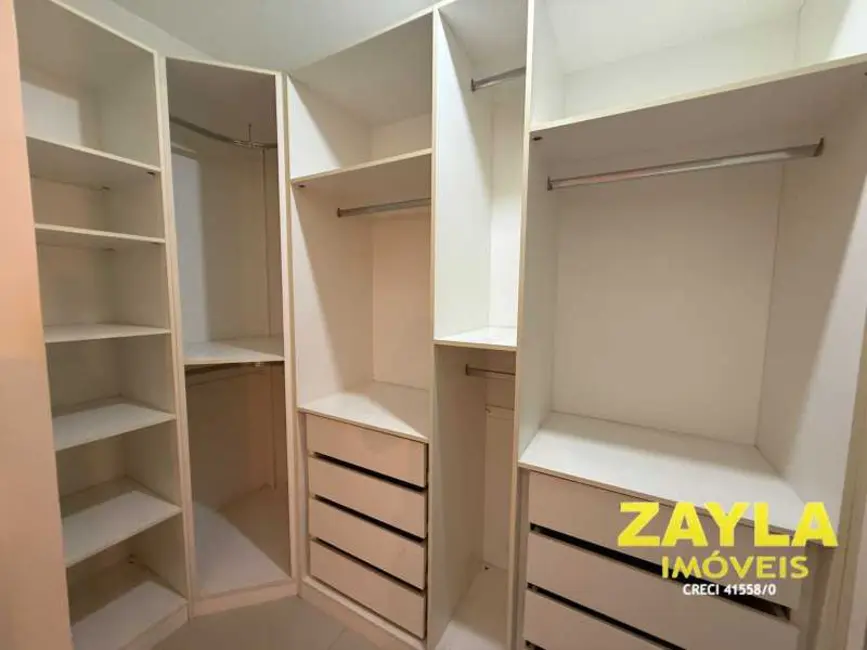 Apartamento com 2 quartos à venda, 68m2 em Rio De Janeiro - RJ - imagem 9 Foto 9 de Apartamento com 2 quartos à venda, 68m2 em Rio De Janeiro - RJ