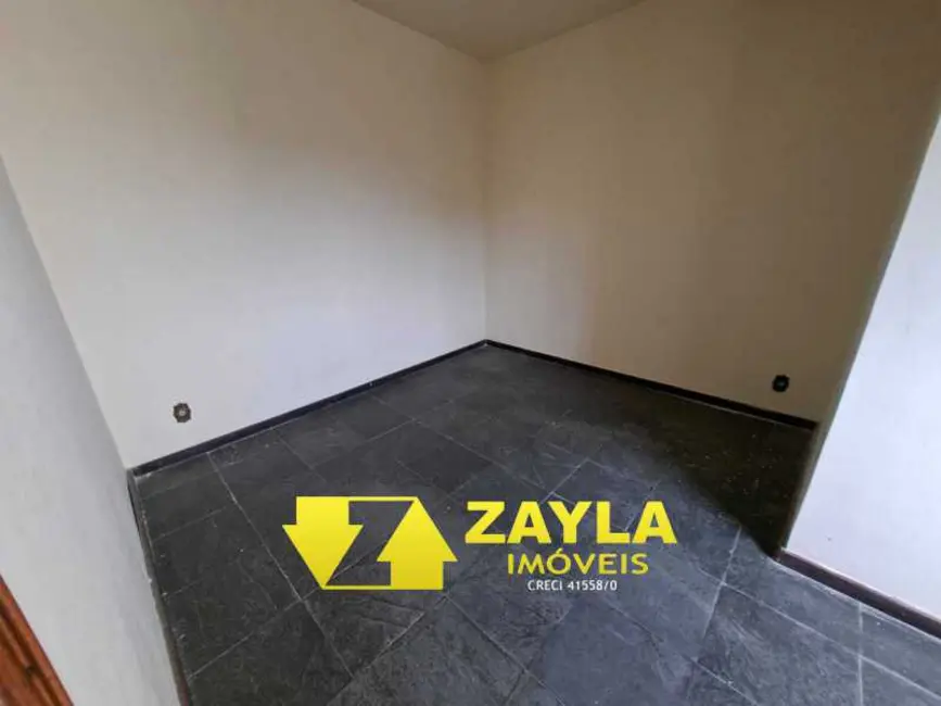 Casa com 2 quartos à venda, 80m2 em Duque De Caxias - RJ - imagem 9 Foto 9 de Casa com 2 quartos à venda, 80m2 em Duque De Caxias - RJ