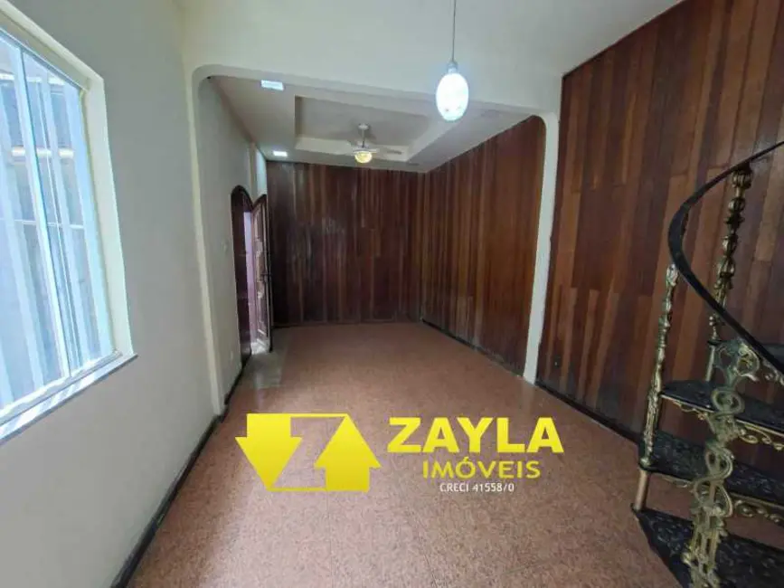 Casa com 2 quartos à venda, 80m2 em Duque De Caxias - RJ - imagem 2 Foto 2 de Casa com 2 quartos à venda, 80m2 em Duque De Caxias - RJ