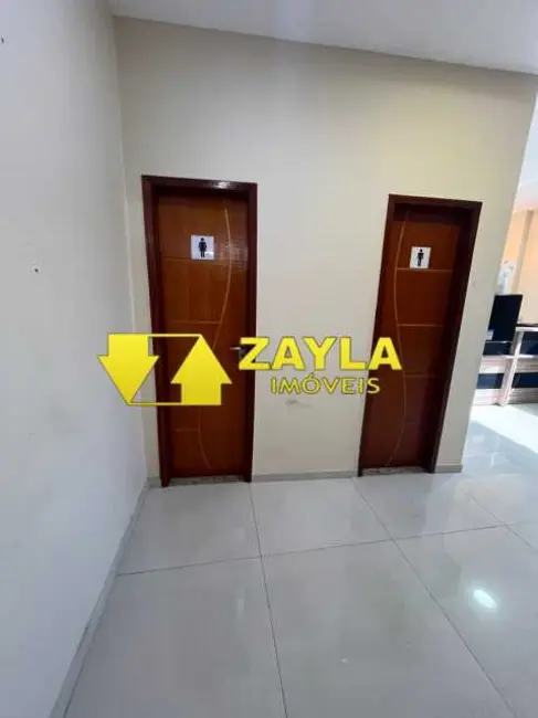 Foto 3 de Armazém / Galpão para alugar, 2200m2 em Rio De Janeiro - RJ