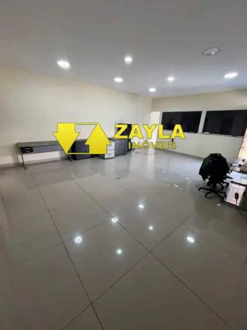 Foto 4 de Armazém / Galpão para alugar, 10000m2 em Rio De Janeiro - RJ