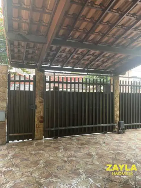 Casa com 3 quartos à venda, 230m2 em Rio De Janeiro - RJ - imagem 2 Foto 2 de Casa com 3 quartos à venda, 230m2 em Rio De Janeiro - RJ
