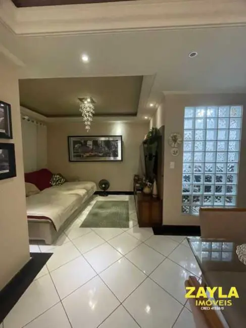 Casa com 3 quartos à venda, 230m2 em Rio De Janeiro - RJ - imagem 6 Foto 6 de Casa com 3 quartos à venda, 230m2 em Rio De Janeiro - RJ