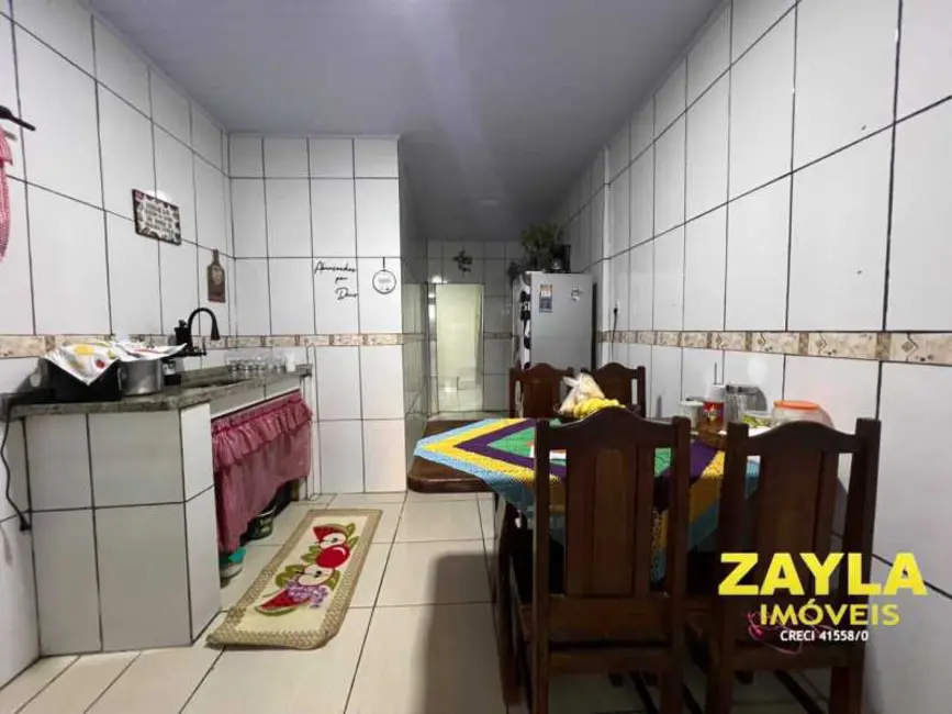 Casa com 2 quartos à venda, 84m2 em Rio De Janeiro - RJ - imagem 3 Foto 3 de Casa com 2 quartos à venda, 84m2 em Rio De Janeiro - RJ