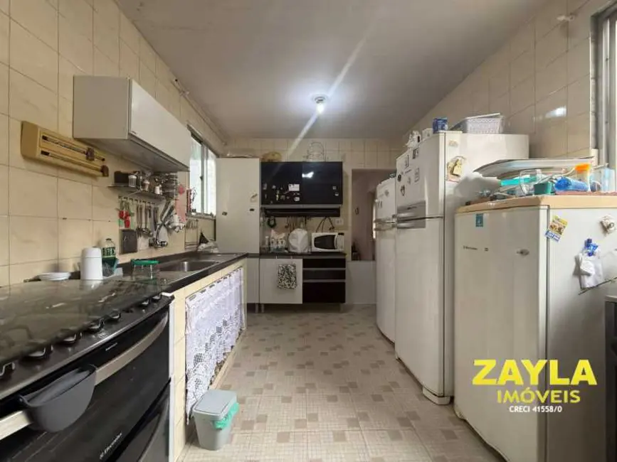 Casa com 2 quartos à venda, 125m2 em Rio De Janeiro - RJ - imagem 3 Foto 3 de Casa com 2 quartos à venda, 125m2 em Rio De Janeiro - RJ