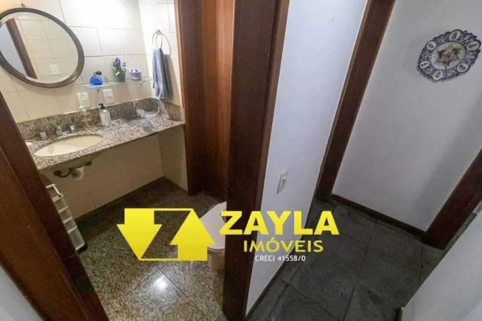Cobertura com 5 quartos à venda, 256m2 em Rio De Janeiro - RJ - imagem 7 Foto 7 de Cobertura com 5 quartos à venda, 256m2 em Rio De Janeiro - RJ