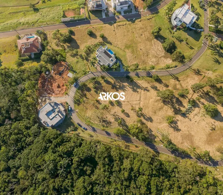 Foto 9 de Terreno / Lote à venda, 490m2 em Itapema - SC