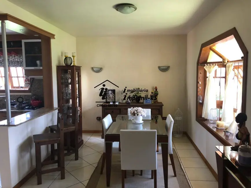 Casa com 3 quartos à venda, 250m2 em Teutonia - RS - imagem 7 Foto 7 de Casa com 3 quartos à venda, 250m2 em Teutonia - RS