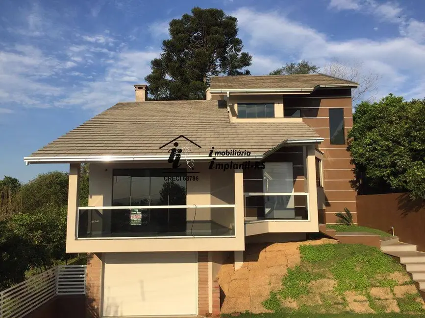 Foto 1 de Casa com 4 quartos à venda, 308m2 em Estrela - RS