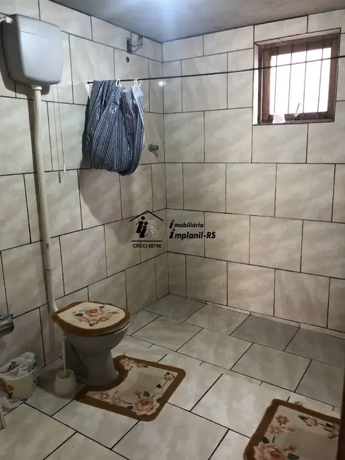 Foto 8 de Casa com 3 quartos à venda, 250m2 em Teutonia - RS