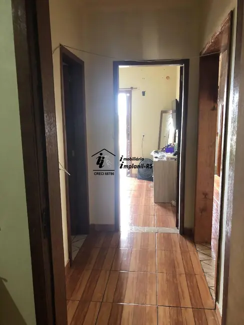 Foto 5 de Casa com 3 quartos à venda, 250m2 em Teutonia - RS