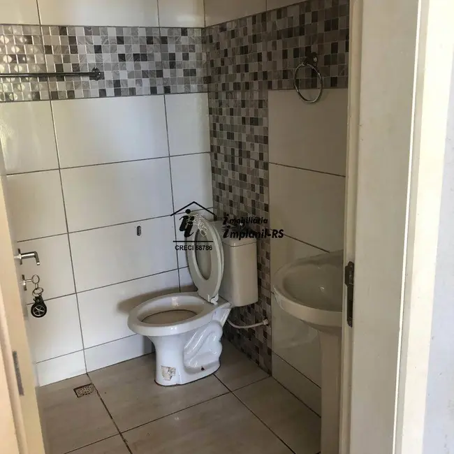 Foto 6 de Sala Comercial para alugar, 240m2 em Teutonia - RS