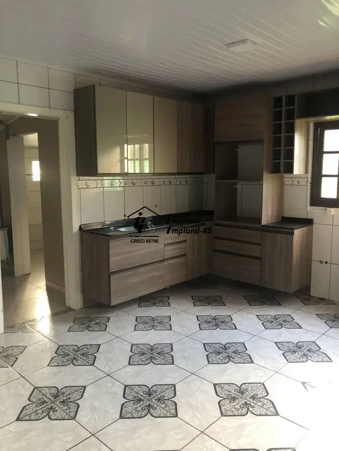 Foto 6 de Casa com 3 quartos à venda, 300m2 em Teutonia - RS