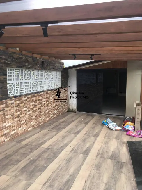 Foto 5 de Casa com 3 quartos à venda, 300m2 em Teutonia - RS