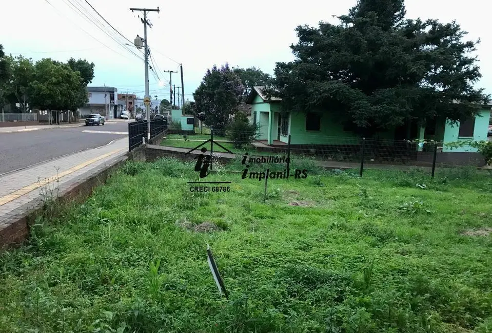 Foto 3 de Terreno / Lote à venda, 348m2 em Teutonia - RS