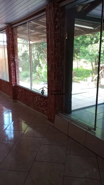 Casa com 2 quartos à venda, 385m2 em Teutonia - RS - imagem 5 Foto 5 de Casa com 2 quartos à venda, 385m2 em Teutonia - RS