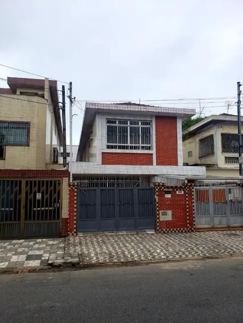 Casa com 3 quartos para alugar, 250m2 em Boqueirão, Santos - SP - imagem 5 Foto 5 de Casa com 3 quartos para alugar, 250m2 em Boqueirão, Santos - SP