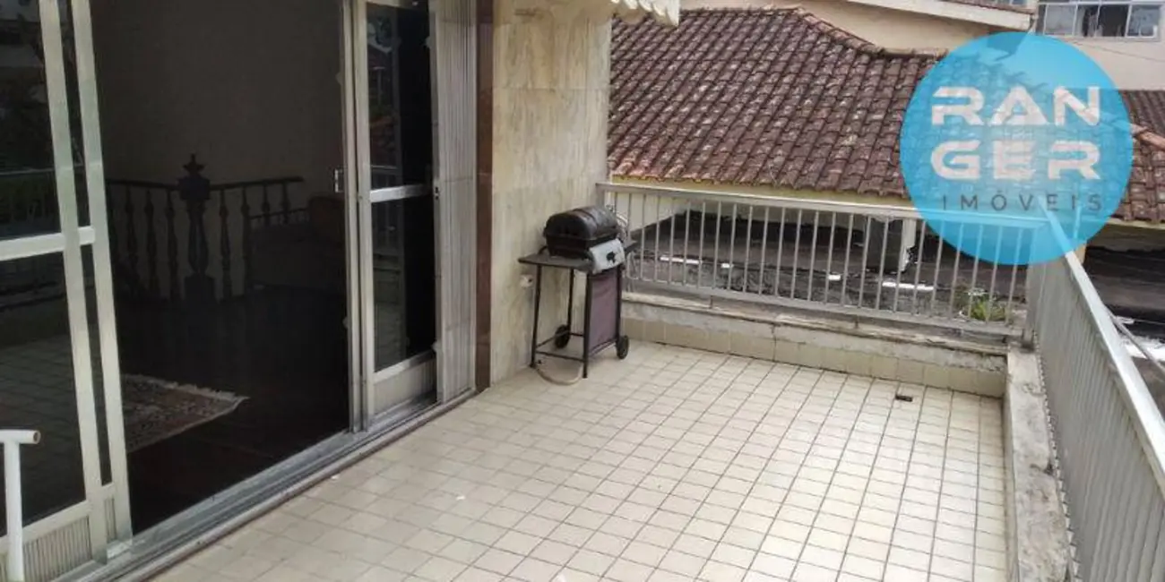 Foto 4 de Casa com 4 quartos à venda, 230m2 em Boqueirão, Santos - SP