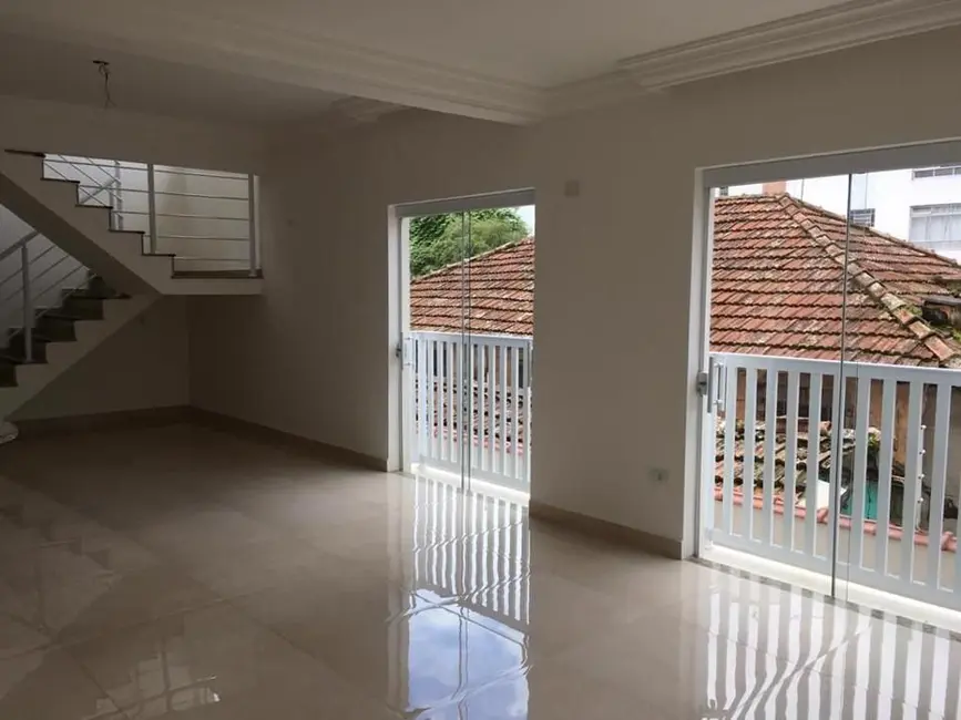 Foto 2 de Sobrado com 3 quartos à venda, 220m2 em Embaré, Santos - SP