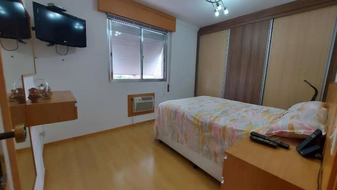 Apartamento com 2 quartos à venda, 120m2 em Gonzaga, Santos - SP - imagem 6 Foto 6 de Apartamento com 2 quartos à venda, 120m2 em Gonzaga, Santos - SP