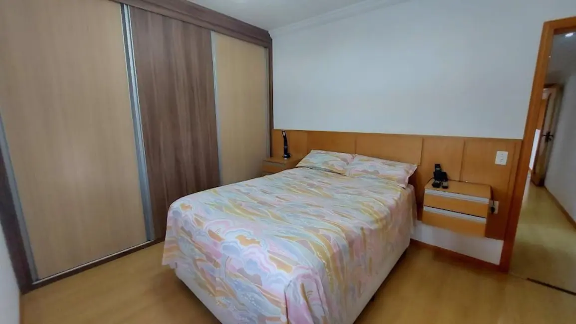 Apartamento com 2 quartos à venda, 120m2 em Gonzaga, Santos - SP - imagem 8 Foto 8 de Apartamento com 2 quartos à venda, 120m2 em Gonzaga, Santos - SP