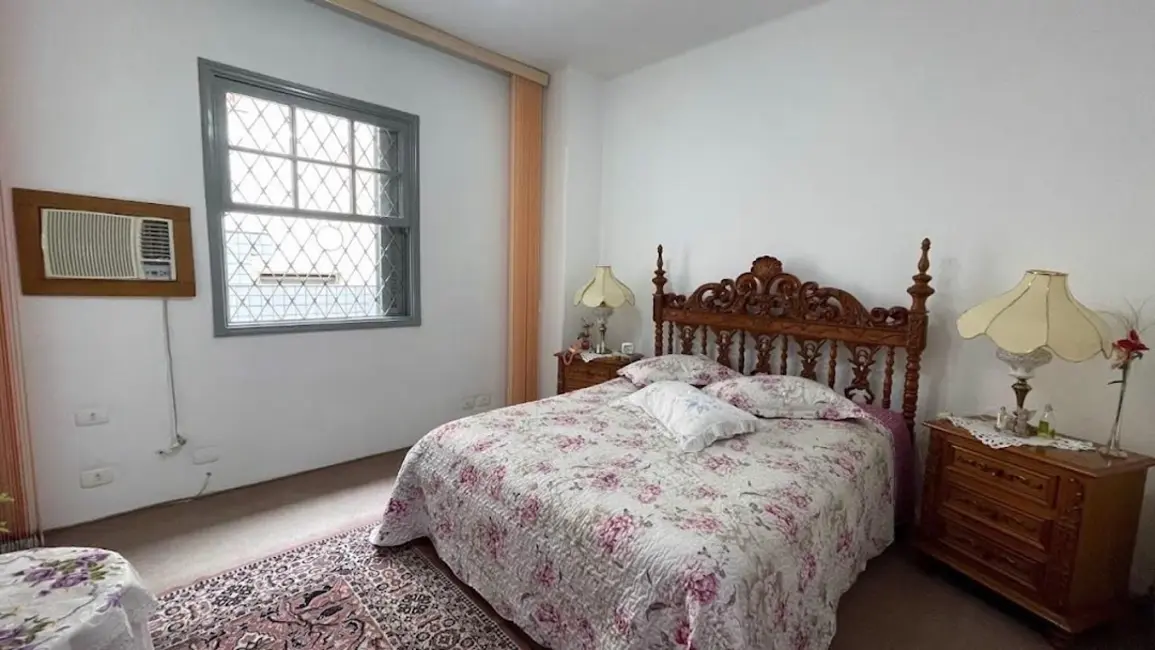 Foto 4 de Casa com 3 quartos à venda, 500m2 em Marapé, Santos - SP