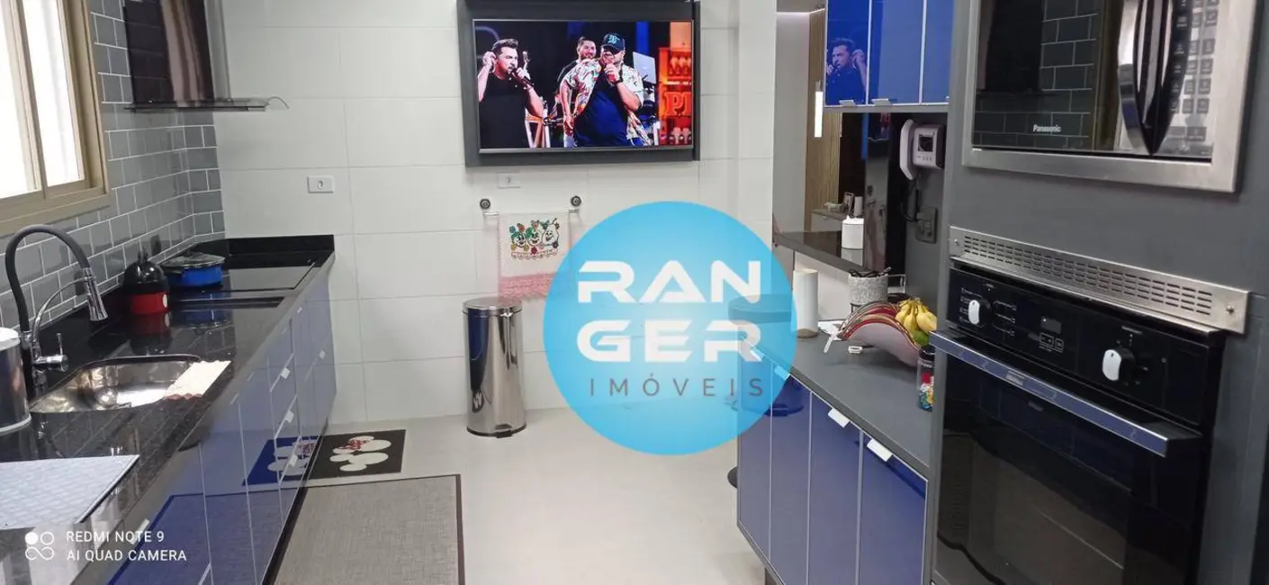 Foto 6 de Casa com 3 quartos à venda, 300m2 em Ponta da Praia, Santos - SP