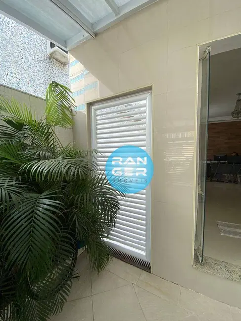 Sobrado com 2 quartos à venda, 180m2 em Boqueirão, Santos - SP - imagem 4 Foto 4 de Sobrado com 2 quartos à venda, 180m2 em Boqueirão, Santos - SP