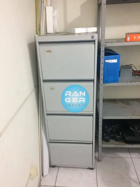 Foto 2 de Loja para alugar, 210m2 em Paquetá, Santos - SP