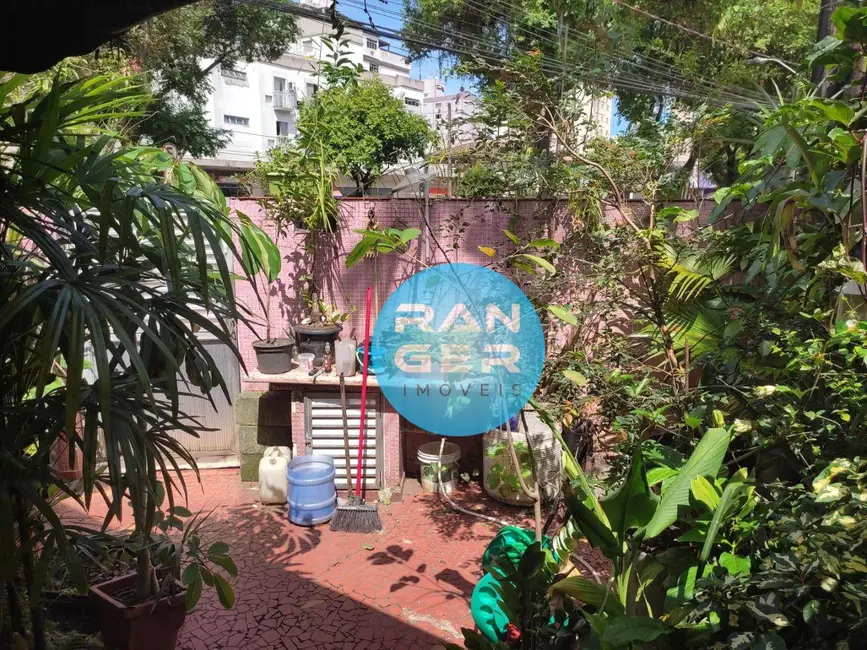 Foto 9 de Casa com 3 quartos à venda, 270m2 em Embaré, Santos - SP