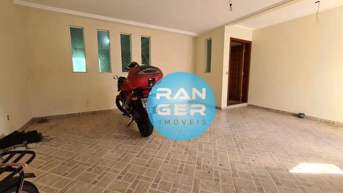 Foto 2 de Casa com 4 quartos à venda, 420m2 em Campo Grande, Santos - SP