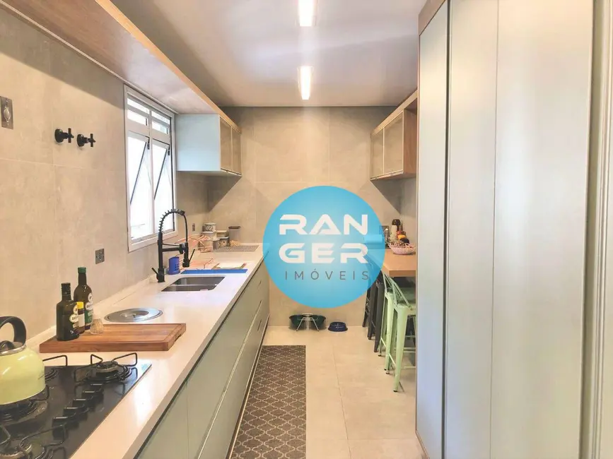 Apartamento com 3 quartos à venda, 150m2 em Marapé, Santos - SP - imagem 9 Foto 9 de Apartamento com 3 quartos à venda, 150m2 em Marapé, Santos - SP