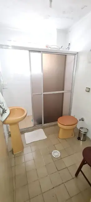 Apartamento com 2 quartos para alugar, 55m2 em Gonzaga, Santos - SP - imagem 4 Foto 4 de Apartamento com 2 quartos para alugar, 55m2 em Gonzaga, Santos - SP