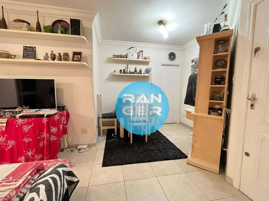 Apartamento com 3 quartos à venda, 168m2 em Gonzaga, Santos - SP - imagem 5 Foto 5 de Apartamento com 3 quartos à venda, 168m2 em Gonzaga, Santos - SP