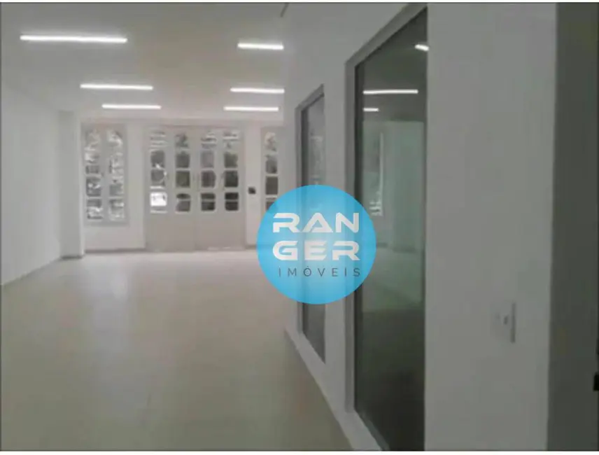 Foto 13 de Casa à venda, 269m2 em Centro, Santos - SP