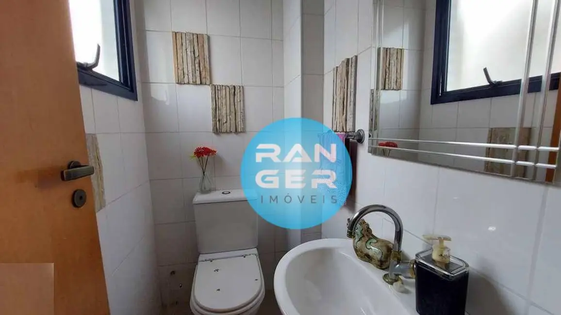 Apartamento com 3 quartos à venda, 246m2 em Ponta da Praia, Santos - SP - imagem 9 Foto 9 de Apartamento com 3 quartos à venda, 246m2 em Ponta da Praia, Santos - SP