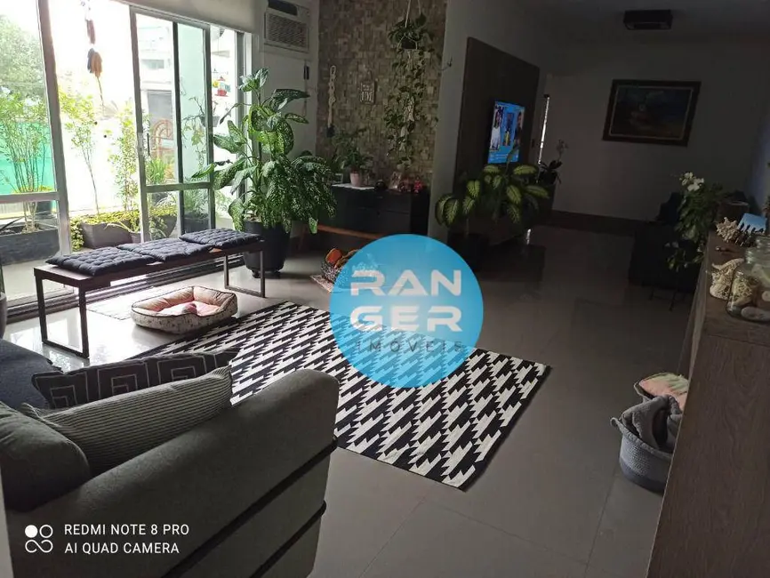 Apartamento com 3 quartos à venda, 153m2 em Ponta da Praia, Santos - SP - imagem 4 Foto 4 de Apartamento com 3 quartos à venda, 153m2 em Ponta da Praia, Santos - SP