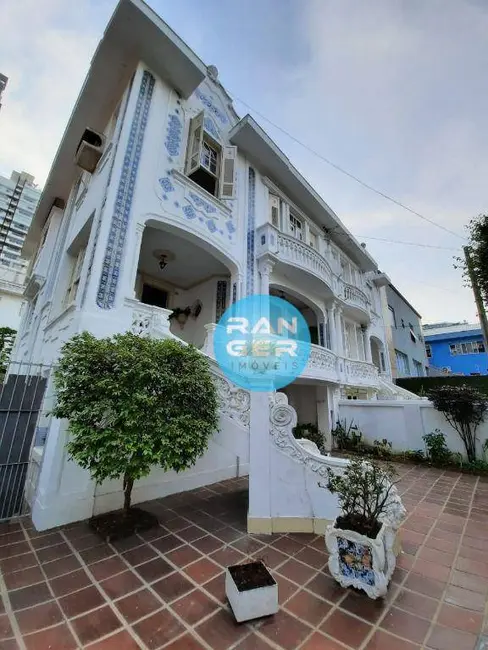 Sobrado com 4 quartos à venda, 260m2 em Pompéia, Santos - SP - imagem 2 Foto 2 de Sobrado com 4 quartos à venda, 260m2 em Pompéia, Santos - SP