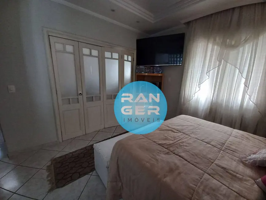 Foto 4 de Casa com 3 quartos à venda, 163m2 em Embaré, Santos - SP