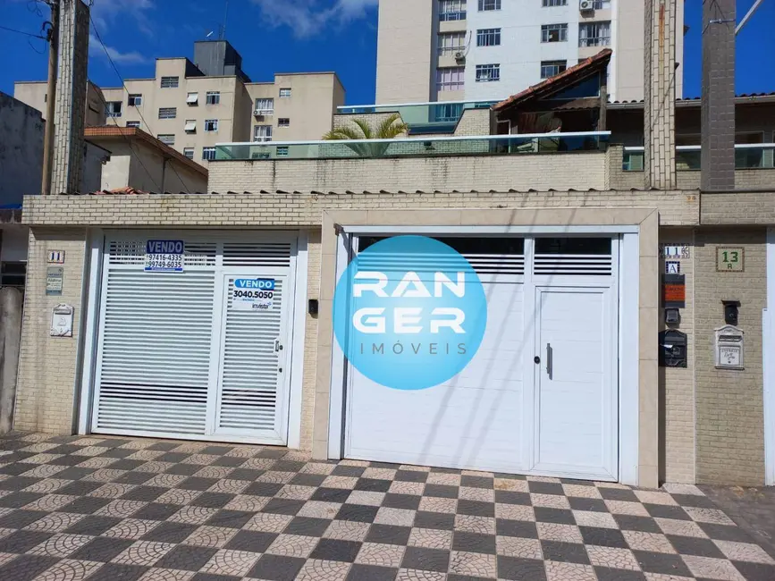 Foto 3 de Casa com 3 quartos à venda, 163m2 em Embaré, Santos - SP