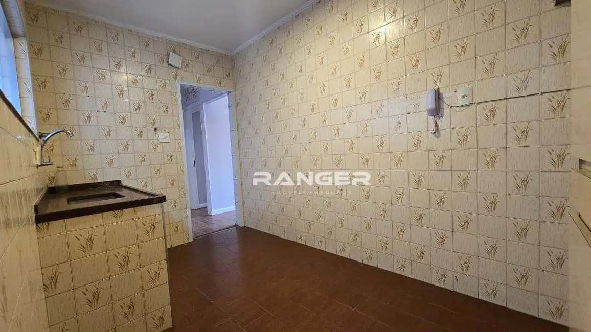 Apartamento com 2 quartos para alugar, 70m2 em Embaré, Santos - SP - imagem 7 Foto 7 de Apartamento com 2 quartos para alugar, 70m2 em Embaré, Santos - SP