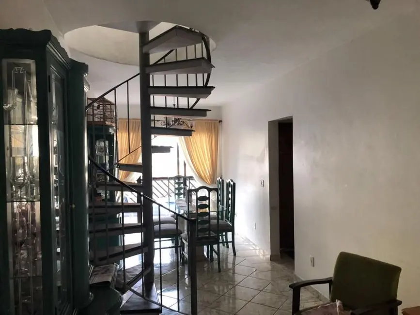 Foto 2 de Apartamento com 3 quartos à venda, 209m2 em Marapé, Santos - SP