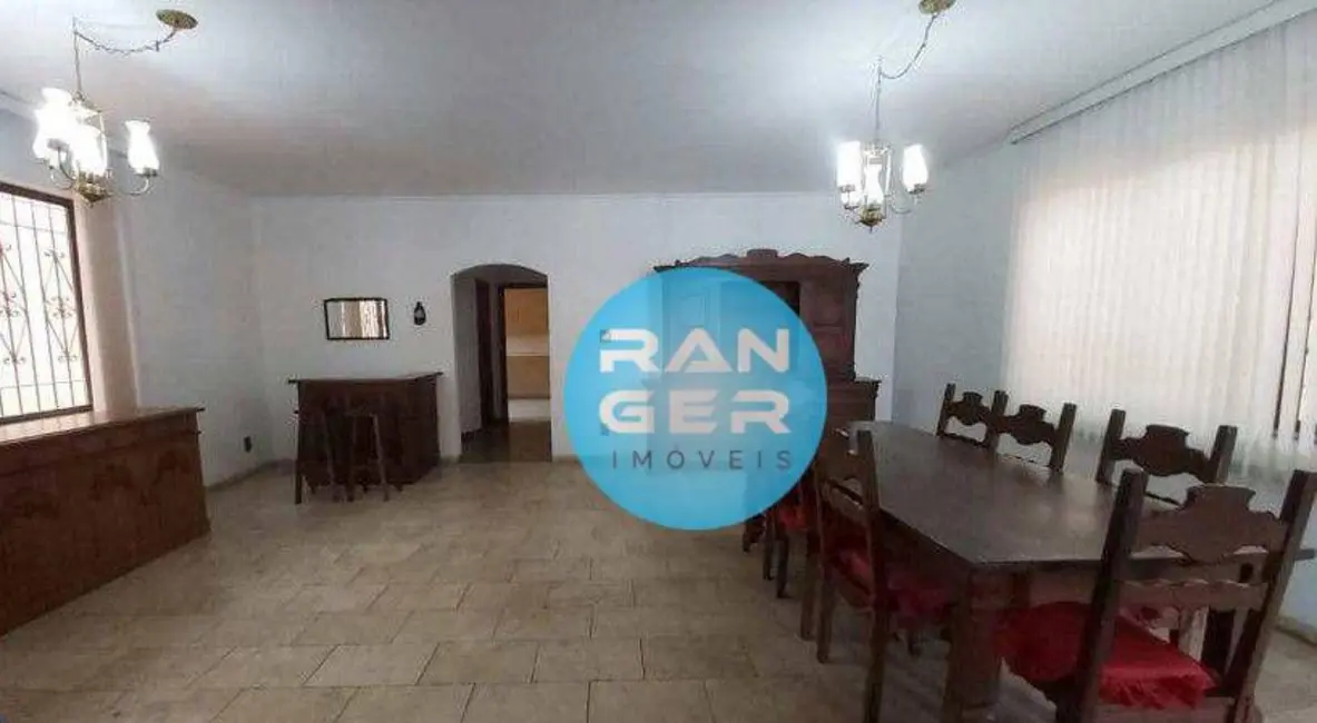 Foto 2 de Casa com 4 quartos à venda, 293m2 em Boqueirão, Santos - SP