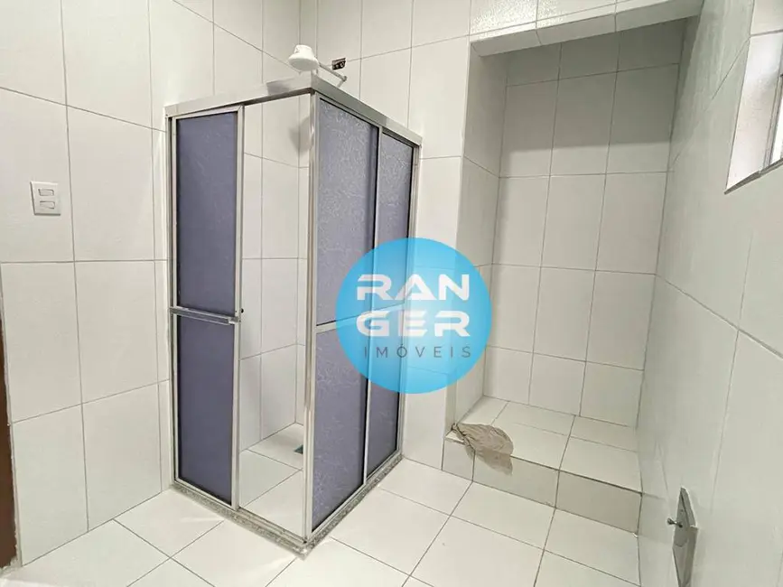 Casa com 2 quartos para alugar, 130m2 em Vila Belmiro, Santos - SP - imagem 7 Foto 7 de Casa com 2 quartos para alugar, 130m2 em Vila Belmiro, Santos - SP