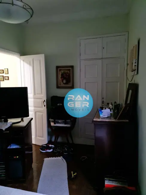 Foto 7 de Casa com 3 quartos à venda, 215m2 em Gonzaga, Santos - SP