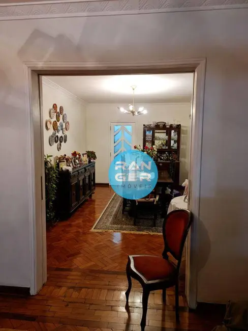 Foto 3 de Casa com 3 quartos à venda, 215m2 em Gonzaga, Santos - SP