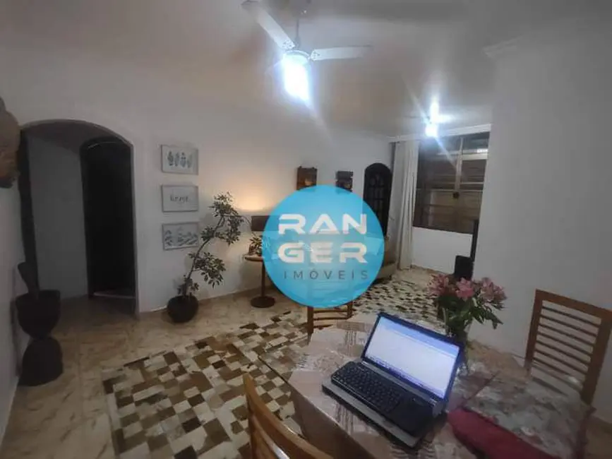 Apartamento com 2 quartos à venda, 80m2 em Gonzaga, Santos - SP - imagem 3 Foto 3 de Apartamento com 2 quartos à venda, 80m2 em Gonzaga, Santos - SP